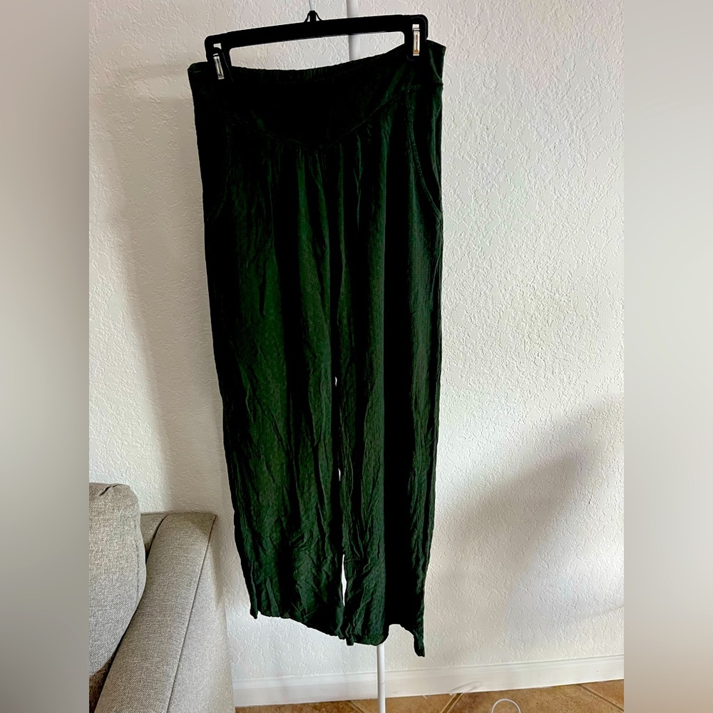 Green linen pants